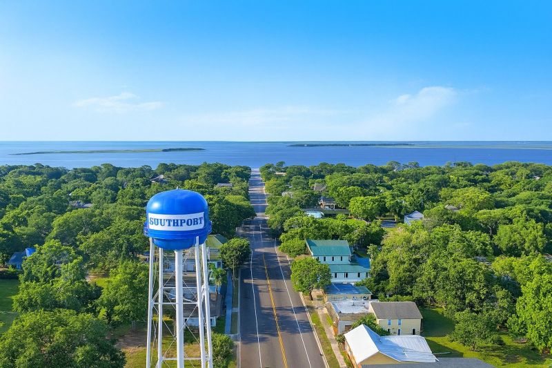 Local Window Rot Repair in Southport, NC